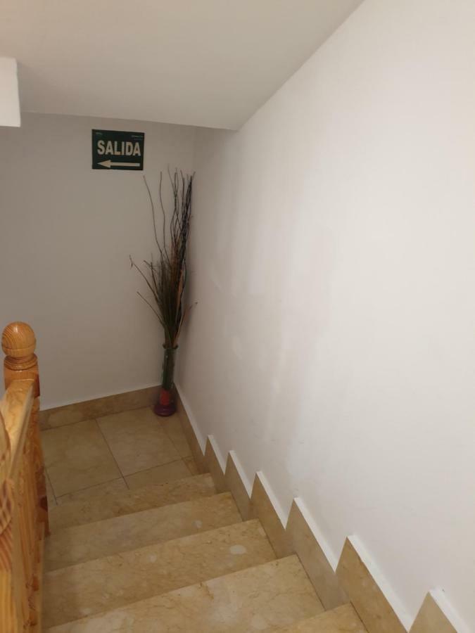 Hotel Restaurante El Álamo Buitenkant foto